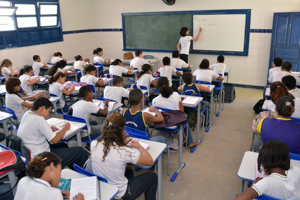 Professores e alunos temem confusão sobre as novas regras do Ensino Médio para 2022