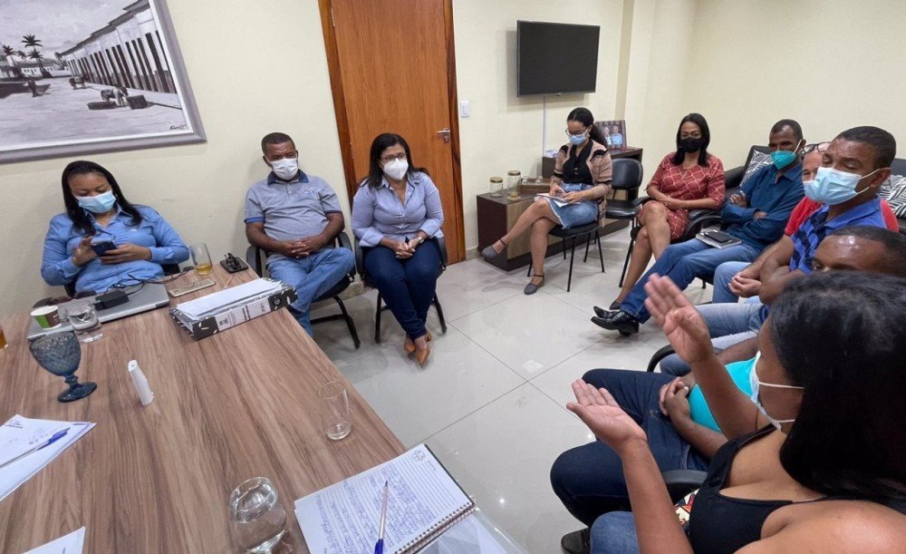 Reunião realizada entre vereadores e secretárias discute PPA, LOA e Emendas Individuais