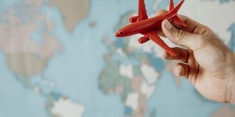 Principal desejo de consumo do brasileiro é viajar pelo país, mostra pesquisa