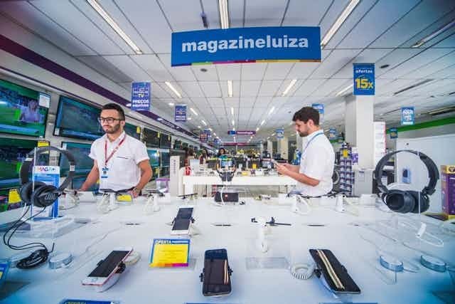 Magazine Luiza vai criar marca própria de moda