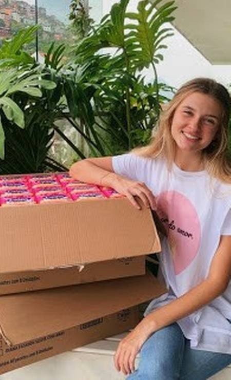 Jovens ativistas se engajam em iniciativas de combate à pobreza menstrual no Brasil