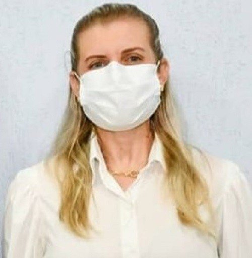Alagoinhas - Laína Passos, secretária de saúde, reabre as inscrições para credenciamento de médicos, medida decisiva para o pleno funcionamento da Atenção Básica