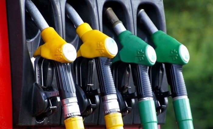 Preço da gasolina aumenta 0,21% e diesel sobe 1,25% no dia 24, diz Petrobras