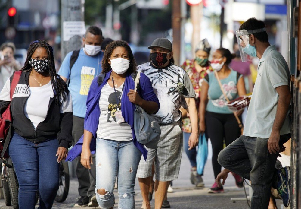Na Câmara, especialistas defendem uso de máscaras mesmo com vacinação