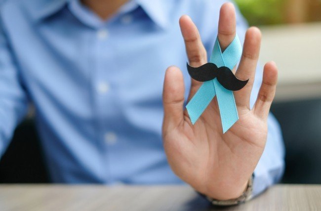 Novembro Azul: preconceito ainda afasta homens do diagnóstico precoce do câncer de próstata