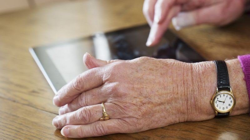 Alzheimer: o teste que promete detectar sinais da doença em 5 minutos