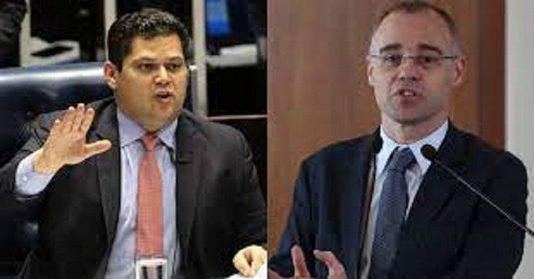 Apesar das pressões, Alcolumbre continua resistindo a pautar sabatina de Mendonça