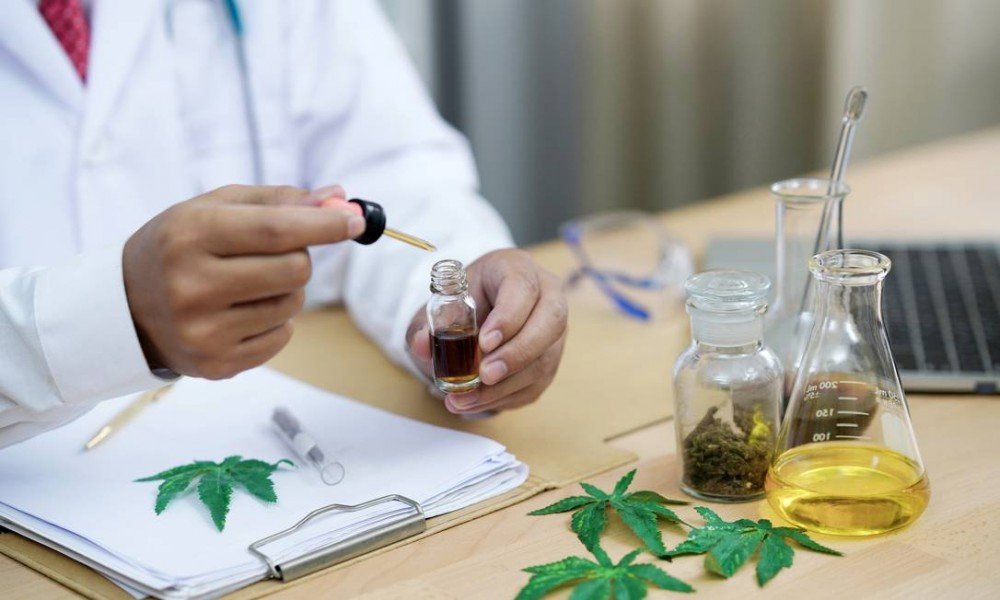 'Em breve teremos o uso de psicodélicos aprovados na psiquiatria', afirma maior especialista do país