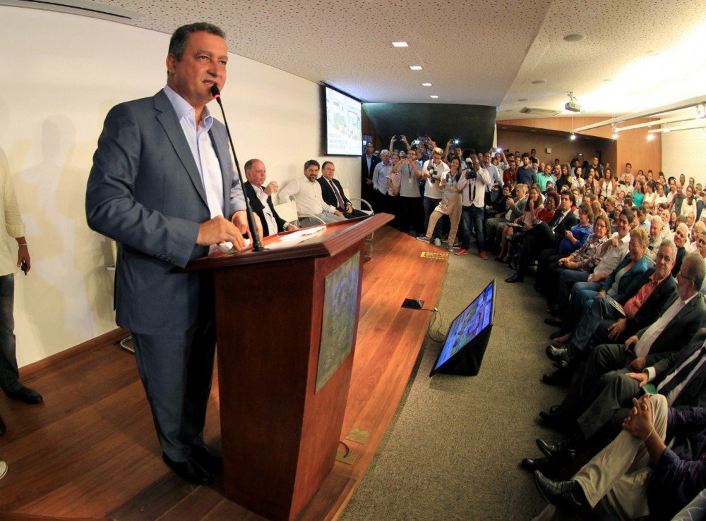 Rui lança editais que somam R$ 80 milhões em apoio à agricultura familiar