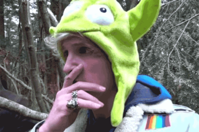 “Odiado pelo mundo inteiro”, diz youtuber que filmou pessoa morta