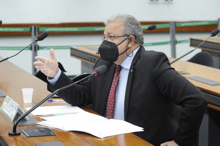 Acesso à informação não pode ser prejudicado por conta de Lei de Proteção de Dados, dizem especialistas