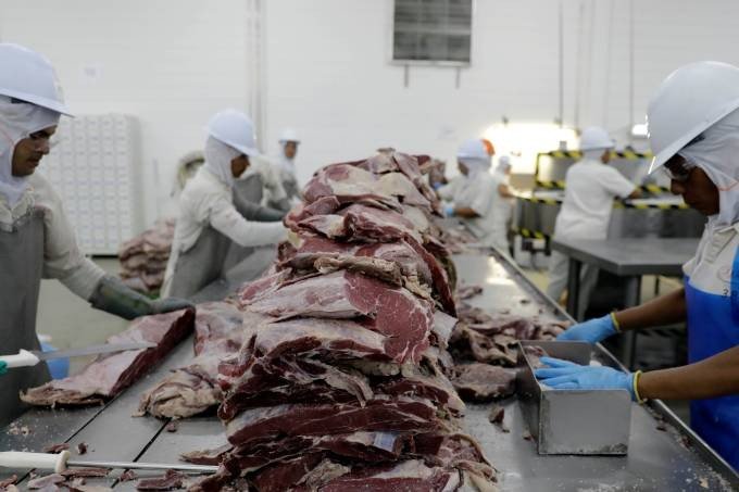 China vai aceitar carne bovina do Brasil certificada até 4 de setembro