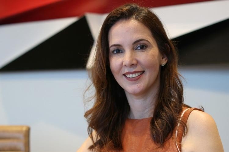 Daniela Borges é eleita a primeira mulher a presidir a OAB-BA