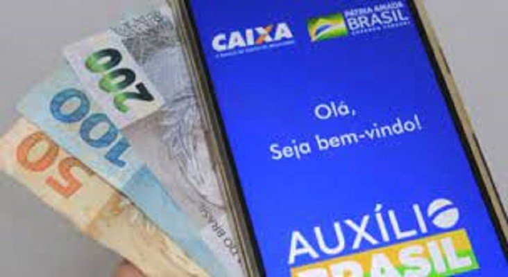 Câmara aprova MP que cria o Auxílio Brasil; texto vai ao Senado