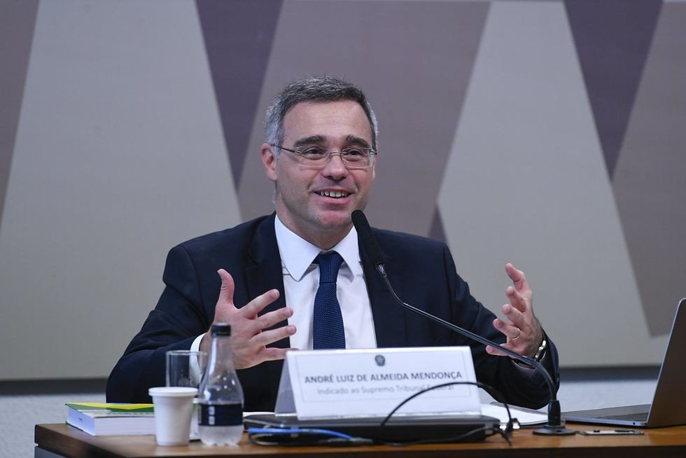 Evangélicos consagram seu primeiro ministro no STF