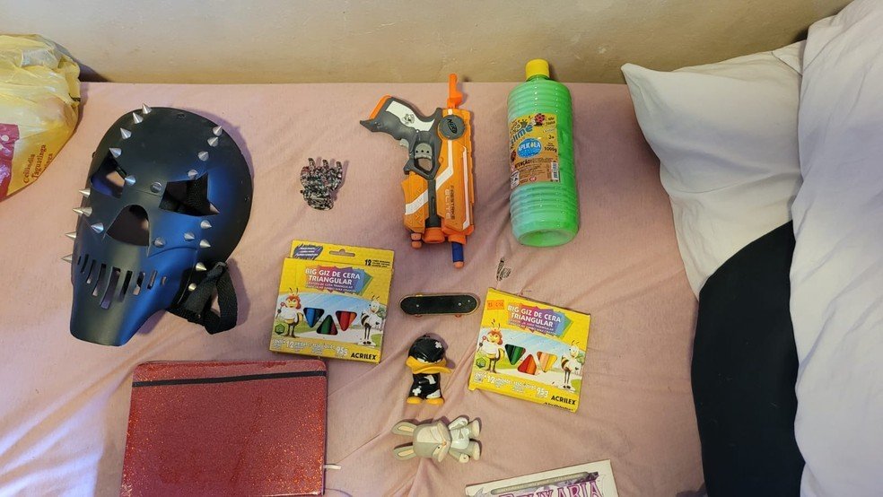 PF faz operação para resgatar crianças e prender suspeitos de pornografia infantil em 20 estados e no DF