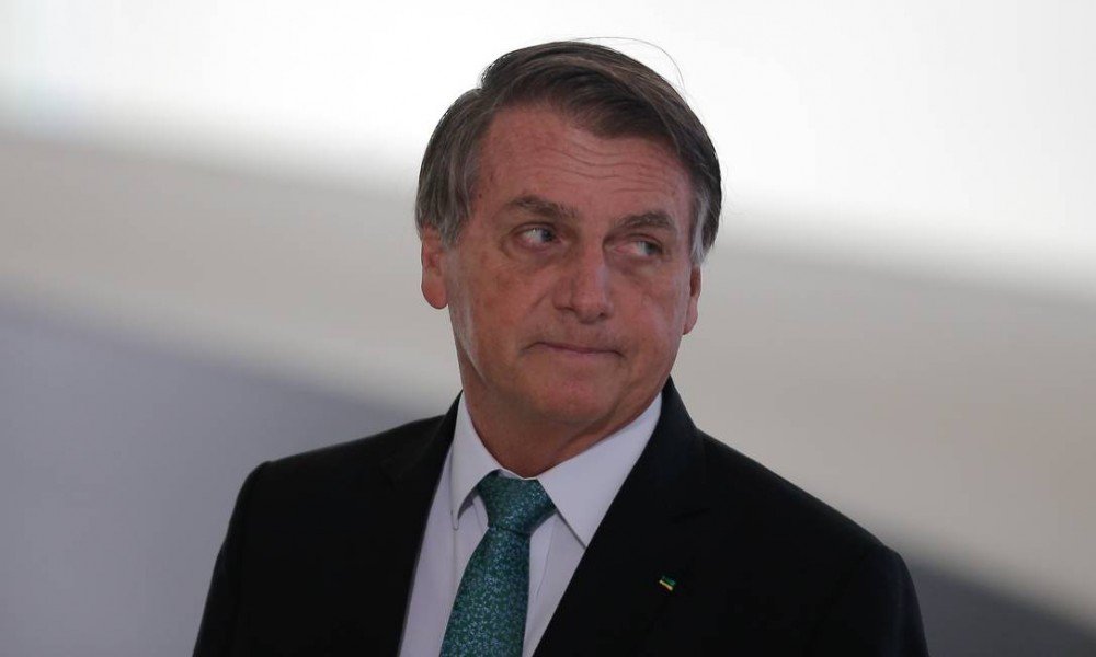 'Teu estado é o cacete', reage Bolsonaro a ameaça de Doria de exigir passaporte vacinal em SP
