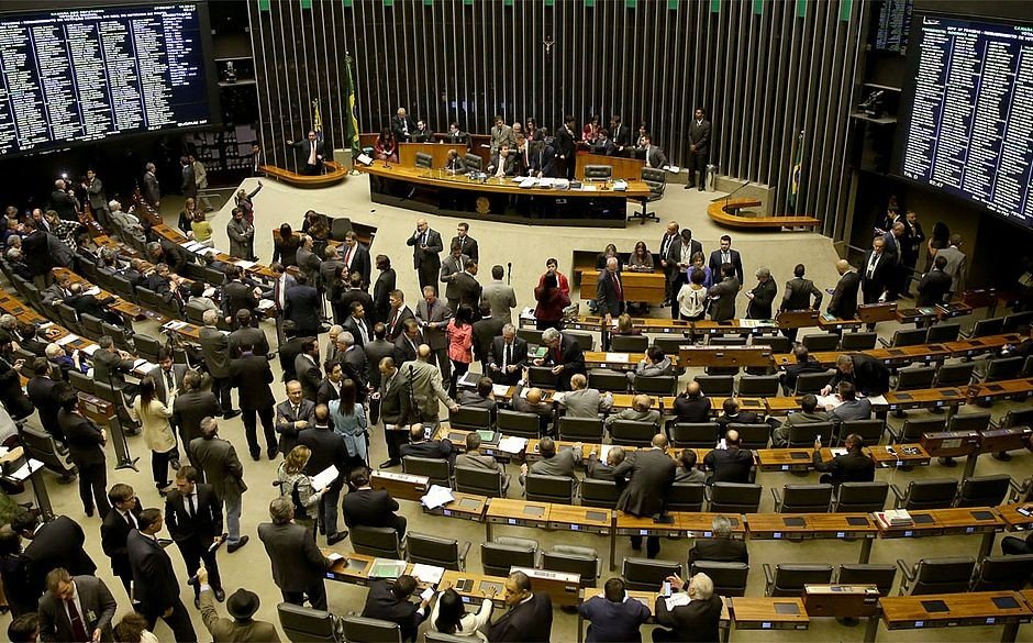 Câmara aprova projeto que aumenta pena para roubo com uso de explosivos
