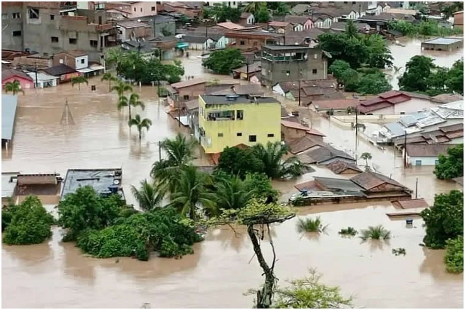 Rui anuncia linha de crédito para comerciantes afetados por chuvas na Bahia