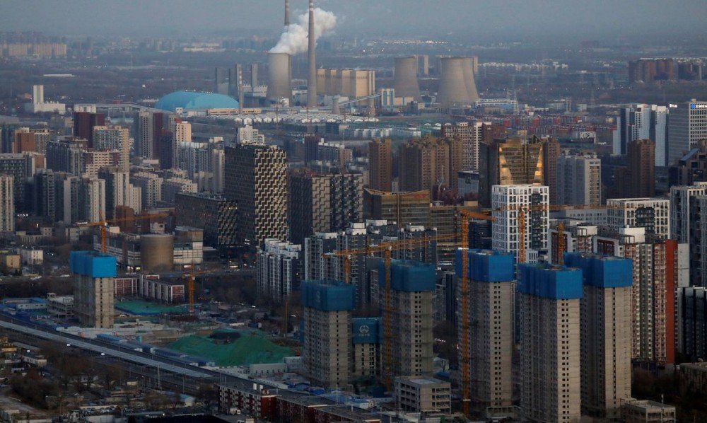 Economia chinesa deve crescer 8% em 2021 e 5,1% em 2022