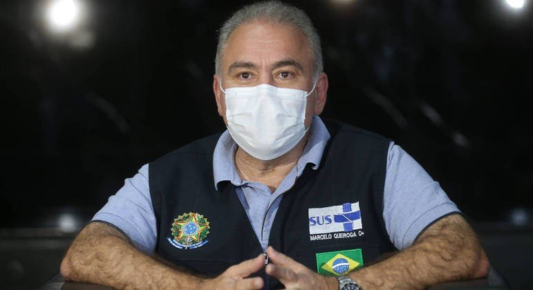 Queiroga diz que crianças serão imunizadas contra a Covid-19 'mediante prescrição médica'