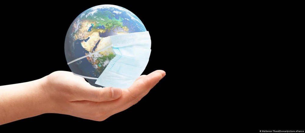 Mundo registra mais de 1 milhão de casos diários de covid