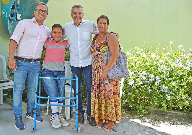 Ampliação da área para atendimento a pessoas com necessidades especiais: Prefeito visita Associação Pestalozzi