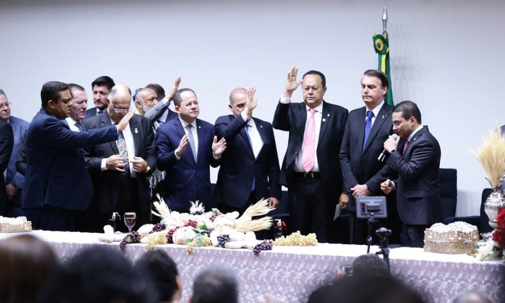 Disputa pelo comando da bancada evangélica no Congresso expõe roteiro de divergências
