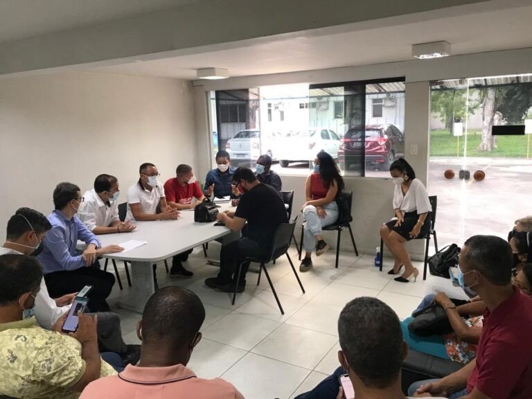 Pagamento dos precatórios do Fundef é pauta de encontro entre Prefeitura e profissionais da Educação