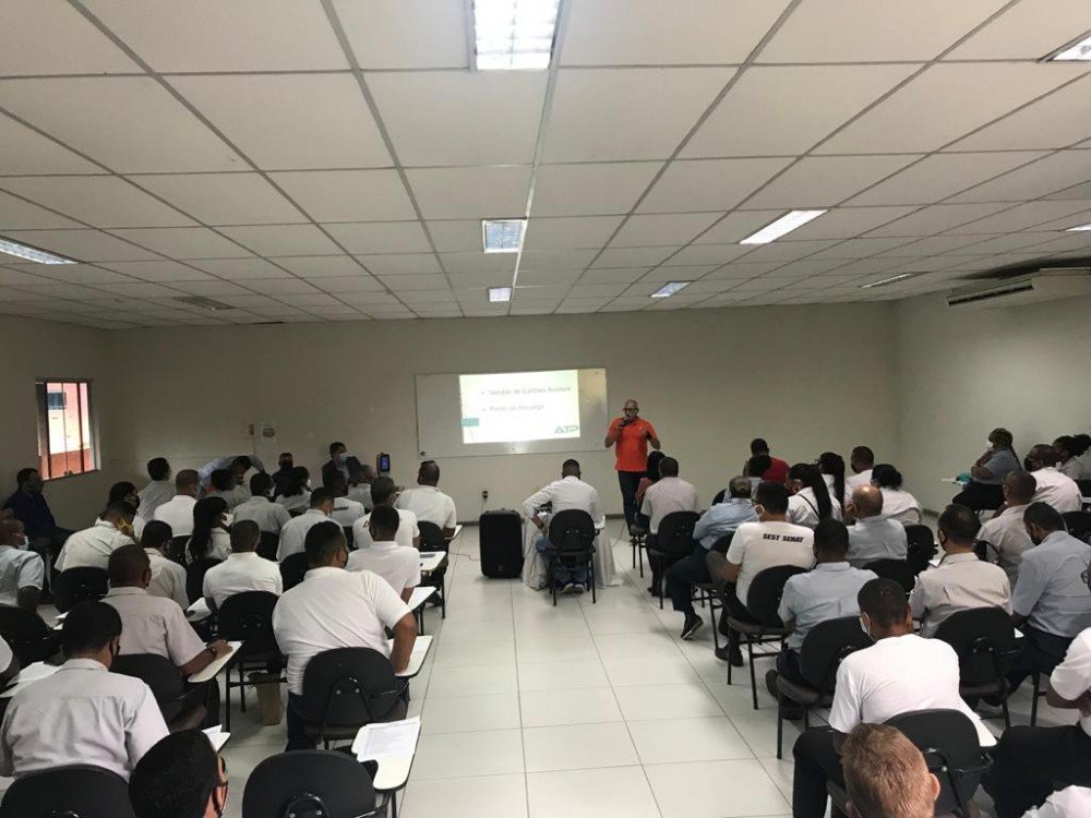 Alagoinhas - funcionários do transporte coletivo recebem treinamento sobre o sistema de integração de linhas