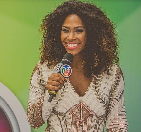 Prefeitura promove painel de debate sobre “Mulher e Mídia” com a apresentadora Lise Oliveira