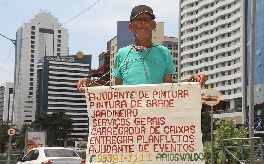 A eterna busca de Ariosvaldo, o faz-tudo 'emplacado' da Tancredo Neves