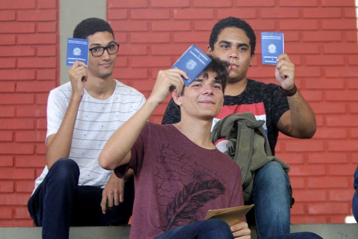 Programa Primeiro Emprego leva 160  jovens ao Forum Social Mundial