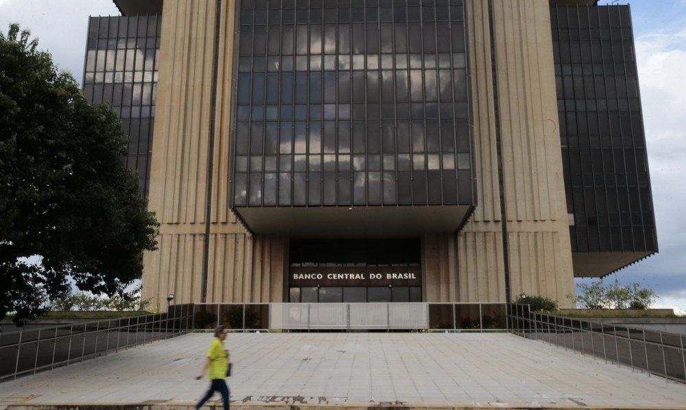 Após problemas, BC anuncia novo site para consultar dinheiro 'esquecido' em bancos
