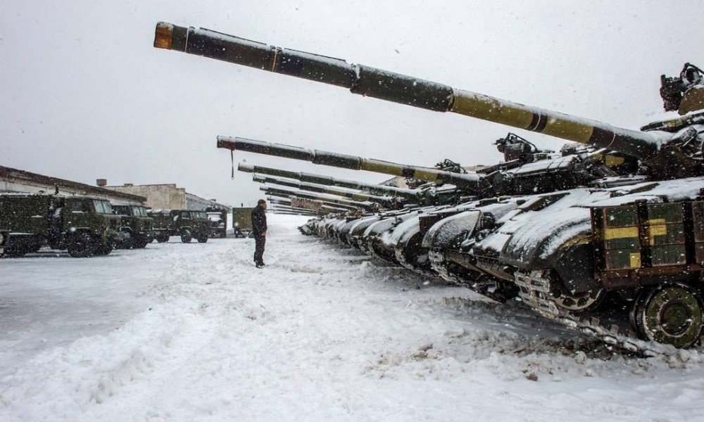 Rússia anuncia retirada de parte dos militares da fronteira com a Ucrânia