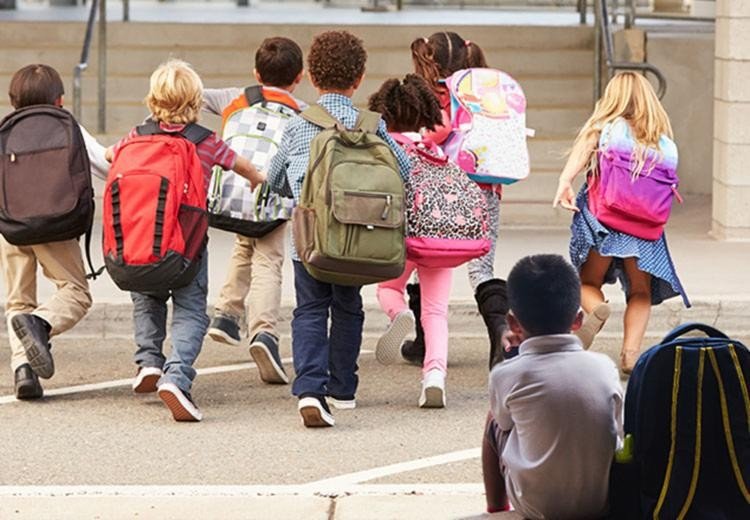 Quase três milhões de jovens abandonam a escola anualmente no Brasil