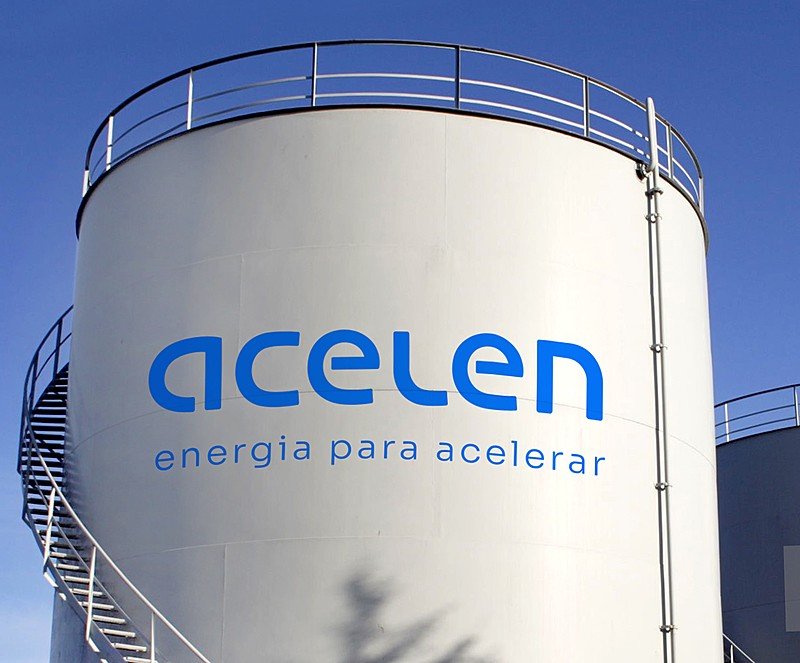 Refinaria privatizada erra imposto e faz Bahia ter segundo combustível mais caro do Brasil