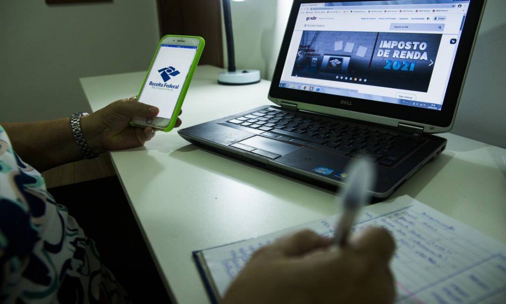 Imposto de Renda 2022: Declaração pré-preenchida já está disponível. Veja como ter acesso