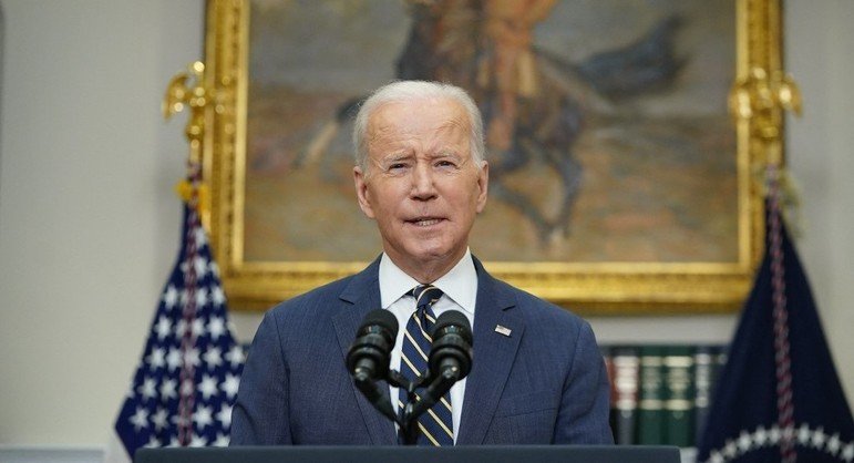 Biden irá à Europa para reunião de emergência da Otan em meio a pressão contra Rússia
