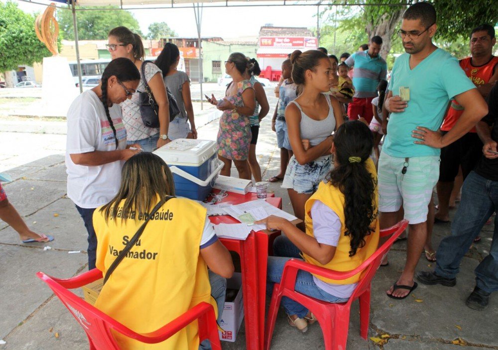 Febre Amarela. Mutirão de vacinação, não falte.