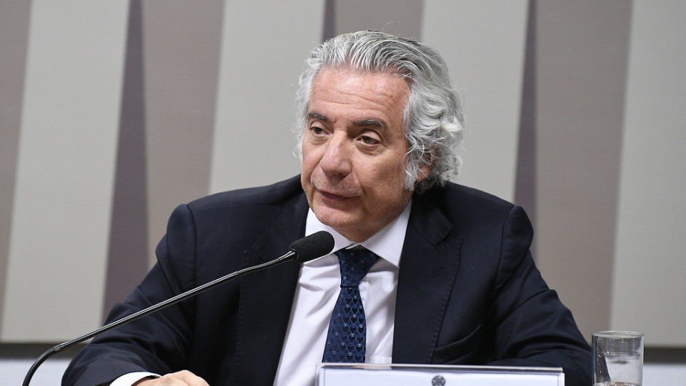 Conselho da Petrobrás avaliará nomeação de consultor entreguista como presidente no próximo dia 13