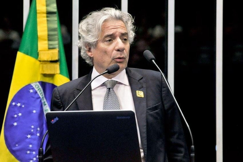 Plano de Adriano Pires para Petrobrás é estabilização de preços já proposta pelo PT, diz Tereza Cruvinel