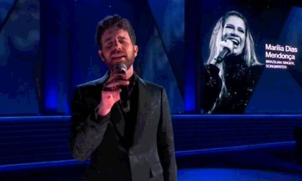 Marília Mendonça ganha homenagem no Grammy 2022