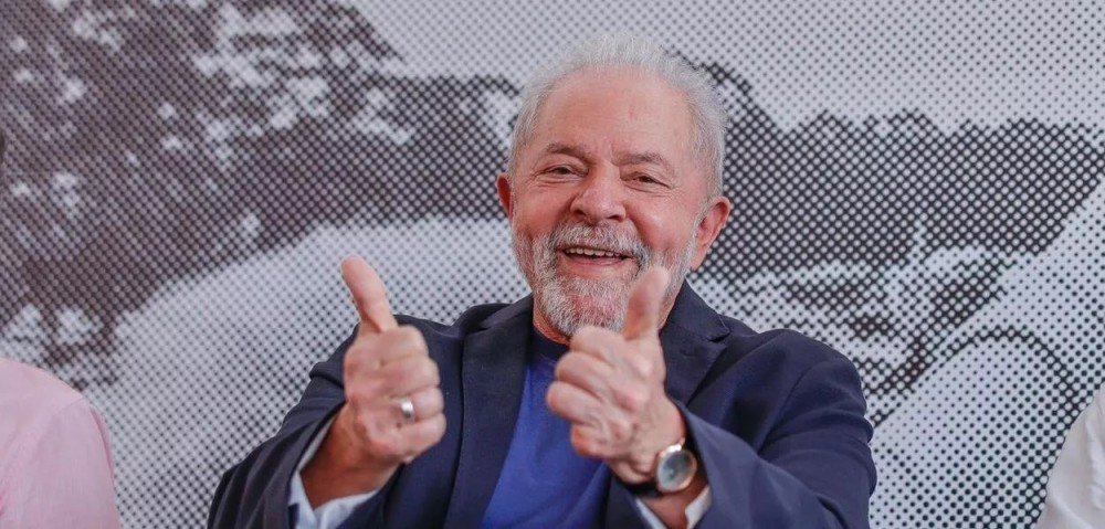 Em jantar com a Faria Lima, Gleisi Hoffmann diz que Lula vai comandar crescimento econômico