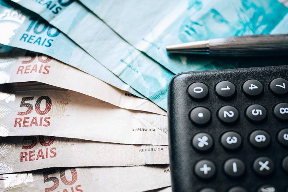 Brasil volta a ter mais de 65 milhões de inadimplentes