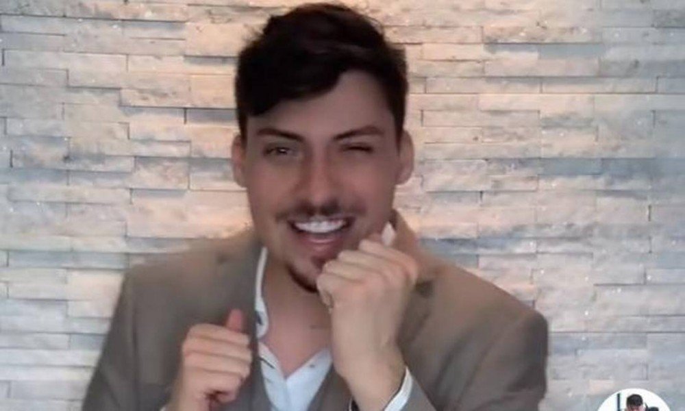 Jair Renan, filho de Bolsonaro, é intimado para prestar depoimento à PF