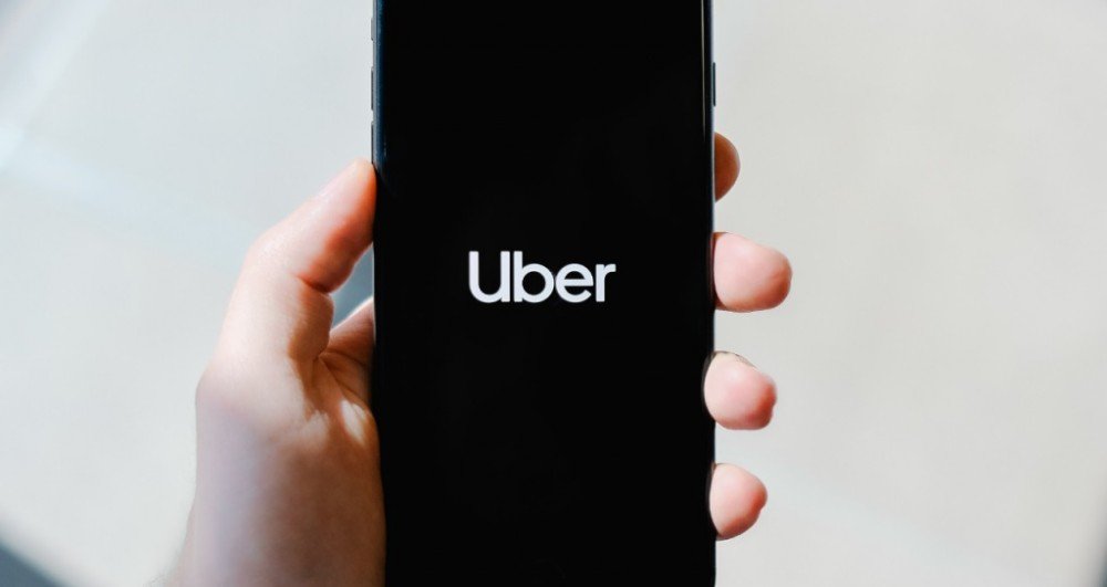 Uber mostra destino e valor final aos motoristas antes de começar corrida