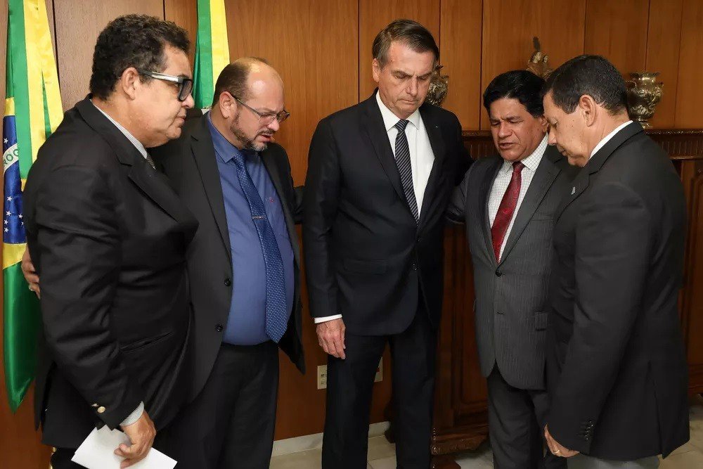 Registros do GSI apontam 35 acessos de pastor envolvido em suposto esquema do MEC a gabinetes do Planalto