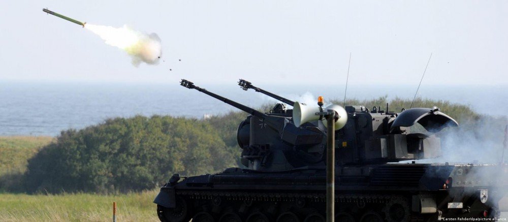 Alemanha anuncia envio de blindados antiaéreos à Ucrânia