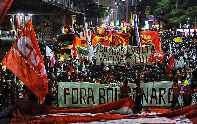 Curso online gratuito debate história e desafios dos movimentos sociais no Brasil